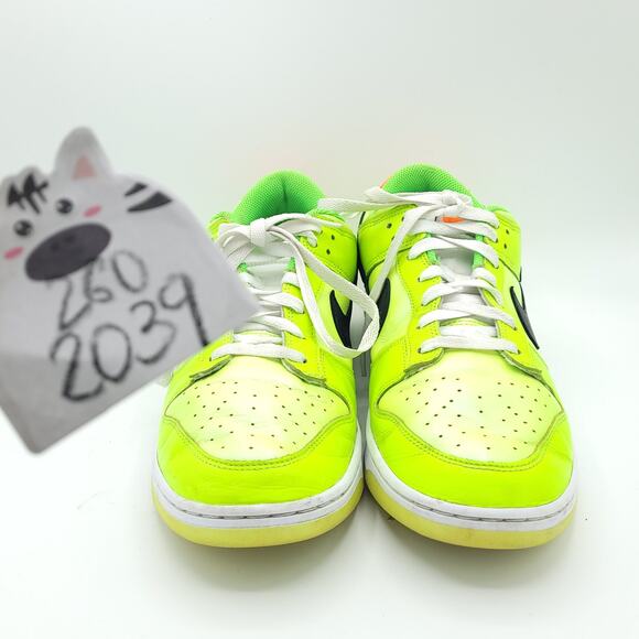 Nike Dunk SE Low Volt Green black men\'s size  12.5 main image 7